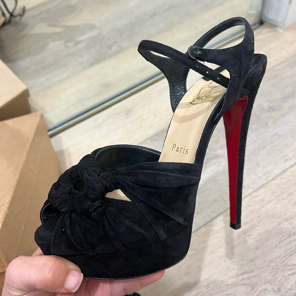Christian Louboutin Ionescadiva 150 VEAU VELOURS in Black - Picture 11 of 14